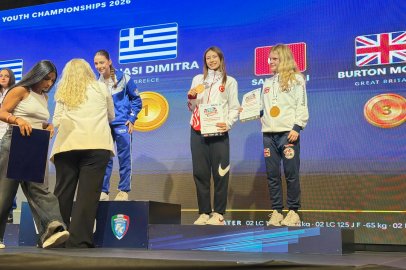 Bursalı milli sporcu Aslı Salım, İtalya’da dünya üçüncüsü oldu