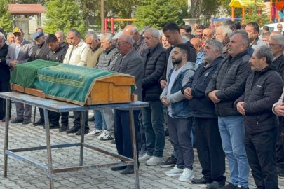 Manisa'daki otobüs kazasında ölen yolcuya Konya'da veda