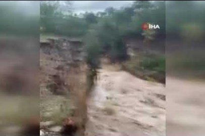 Cumalıkızık'ta bulunan derede heyelan