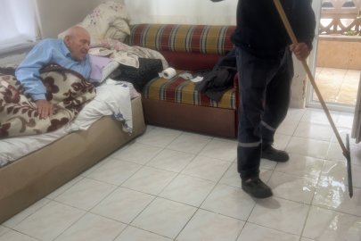 Mudanya'da evinde mahsur kalan 90 yaşındaki vatandaş için seferber oldular