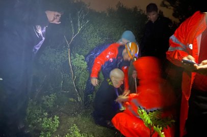 Bursa’da mahsur kalan çift için seferber oldular